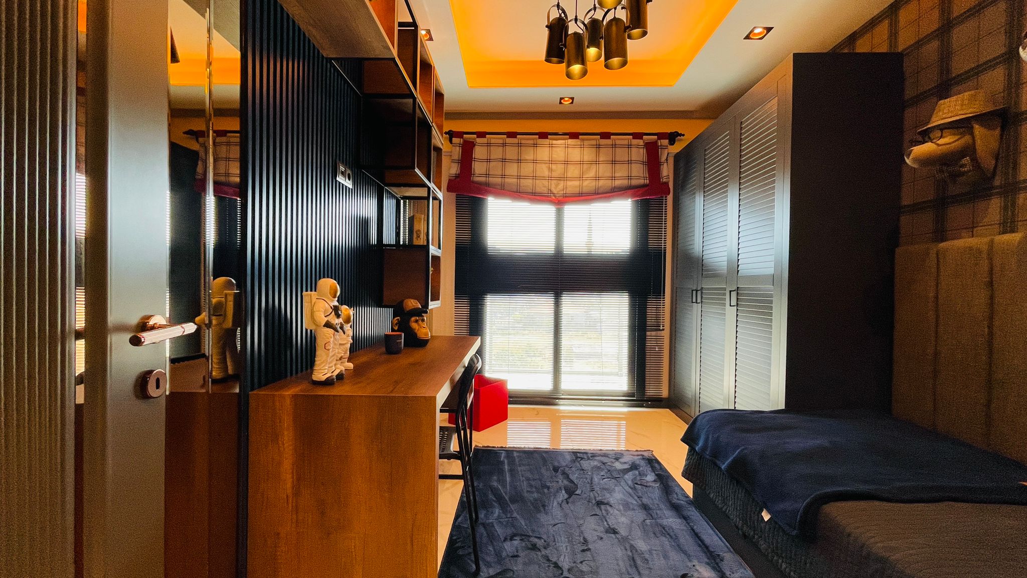 Marka Blue Life Interior 26